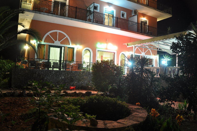 Hotel Pyrros Kontokali Exterior photo